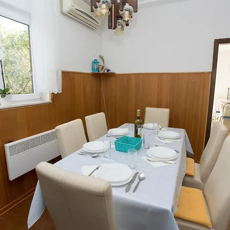 Anteu Guest house *