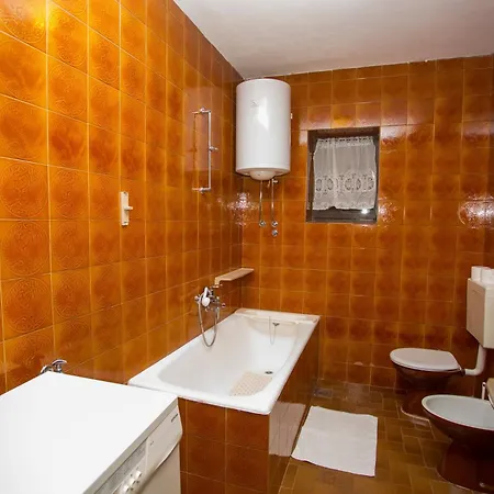 Anteu Guest house *
